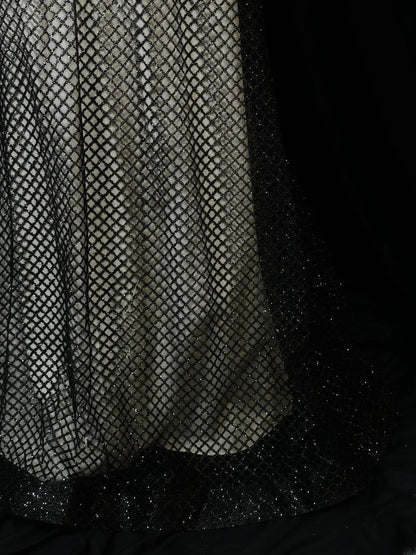 Beautiful Prom Dresses A Line V Neckline Black Lace With Backless Appliqued Long Formal Outfits RB6090