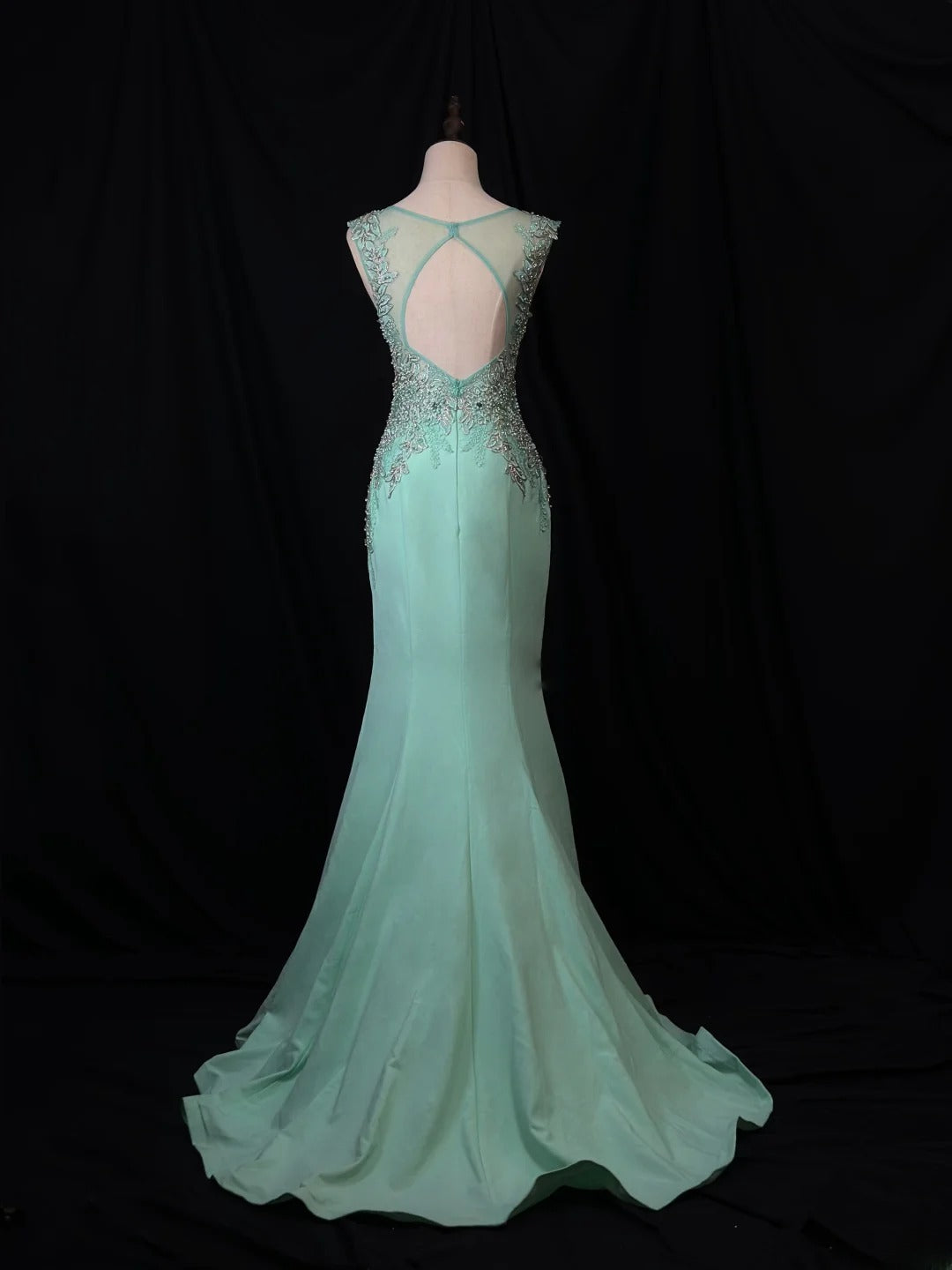 Beautiful Prom Dresses Mermaid Scoop Neck Blue With Open Backs Appliqued Long Formal Outfits RB6093