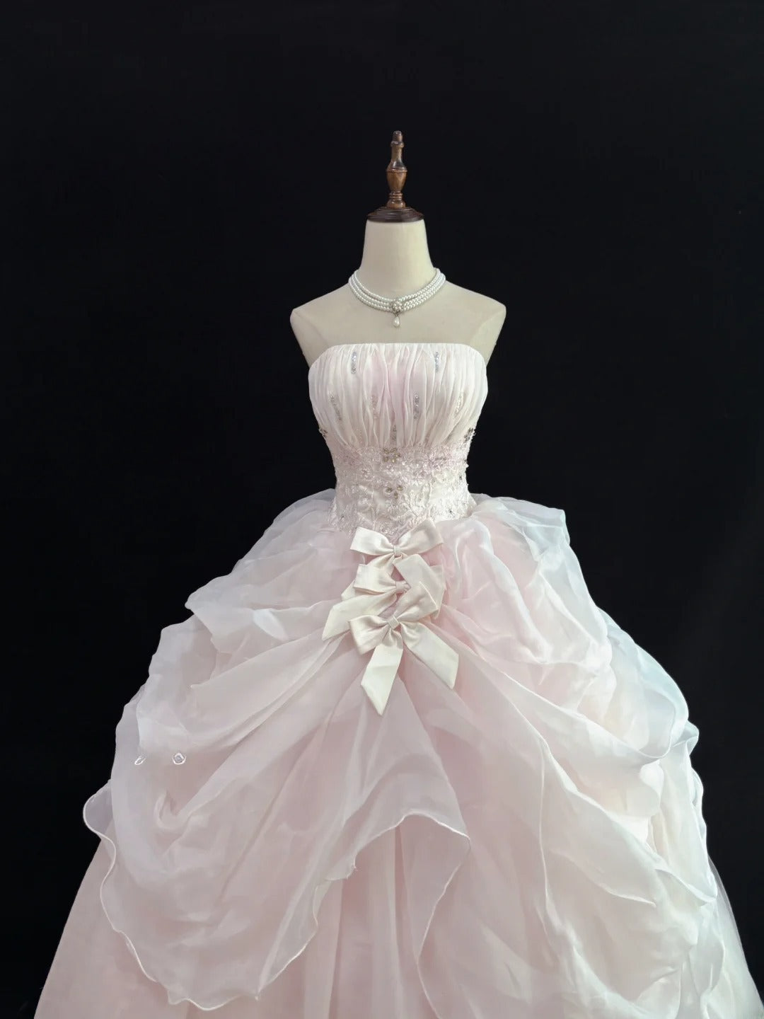 Elegant Ball Gowns Strapless Light Pink Poofy Long Appliqued Quince Dress Sweet 16 Ideas Quinceanera Dresses Vestidos De 15 anos RB7641