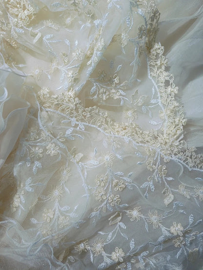 Lace White Appliques Tulle Sweet 16 Dress Ball Gown Sleeveless Sweet Sixteen Dress RC0065