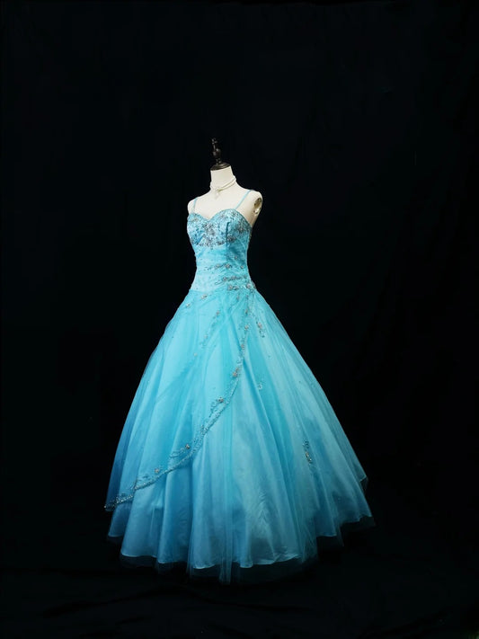 Pretty Ball Gown Spaghetti Strap Blue Tulle With Beading Corset Fitted Long 15 Quinceanera Dresses Photo Ideas Formal Outfit RB6099