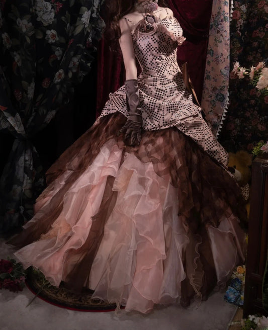 Sophisticated Ball Gown Spaghetti Straps Brown Pink Tulle Long With Ruffled Quince Dress Impress Party Gowns Sweet 16 Outfits RB8512