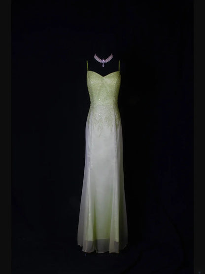 Strahlendes Meerjungfrauen-Abendkleid mit Spaghettiträgern, weiß-grünem Ombré-Chiffon, langes Modell, beeindruckendes Outfit zum 18. Geburtstag, Ballkleid AS260