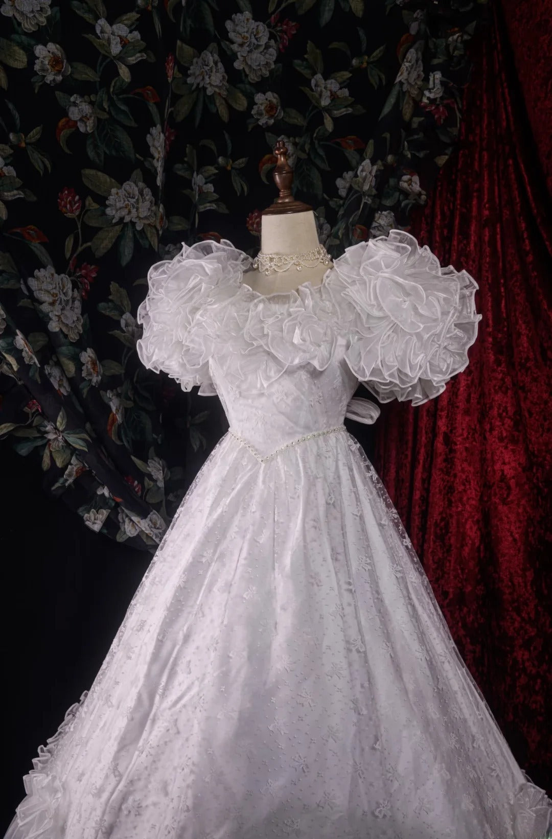 Vintage Ball Gown Square Neck White Tulle 2000s With Puffy Sleeves Long Autumn Winter Bridal Dress Wedding Dresses RB8518