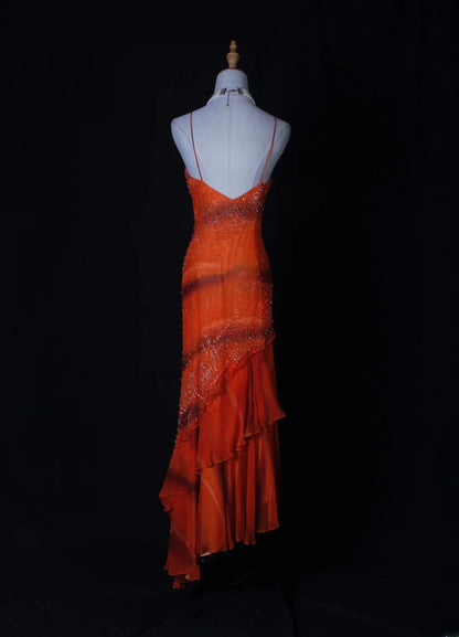Strahlendes Meerjungfrauen-Abendkleid mit Spaghettiträgern, orangefarbenem, perlenbesetztem Oberteil und Chiffon – ein beeindruckendes Outfit für den 18. Geburtstag (Modell AS264).