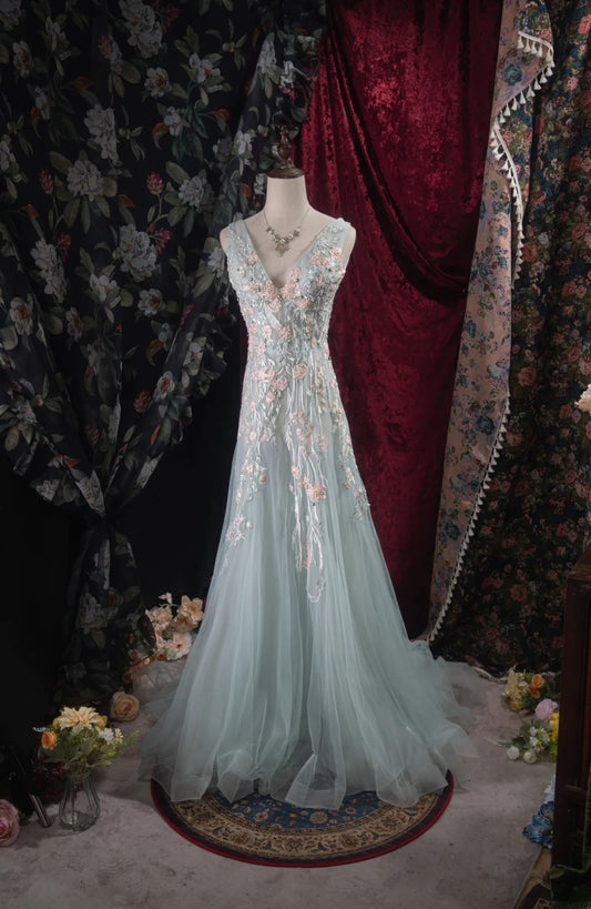Modest A line V Neckline Tulle With Appliqued High School Dances Prom Dresses Formal Outfits Evening Gown RB8520