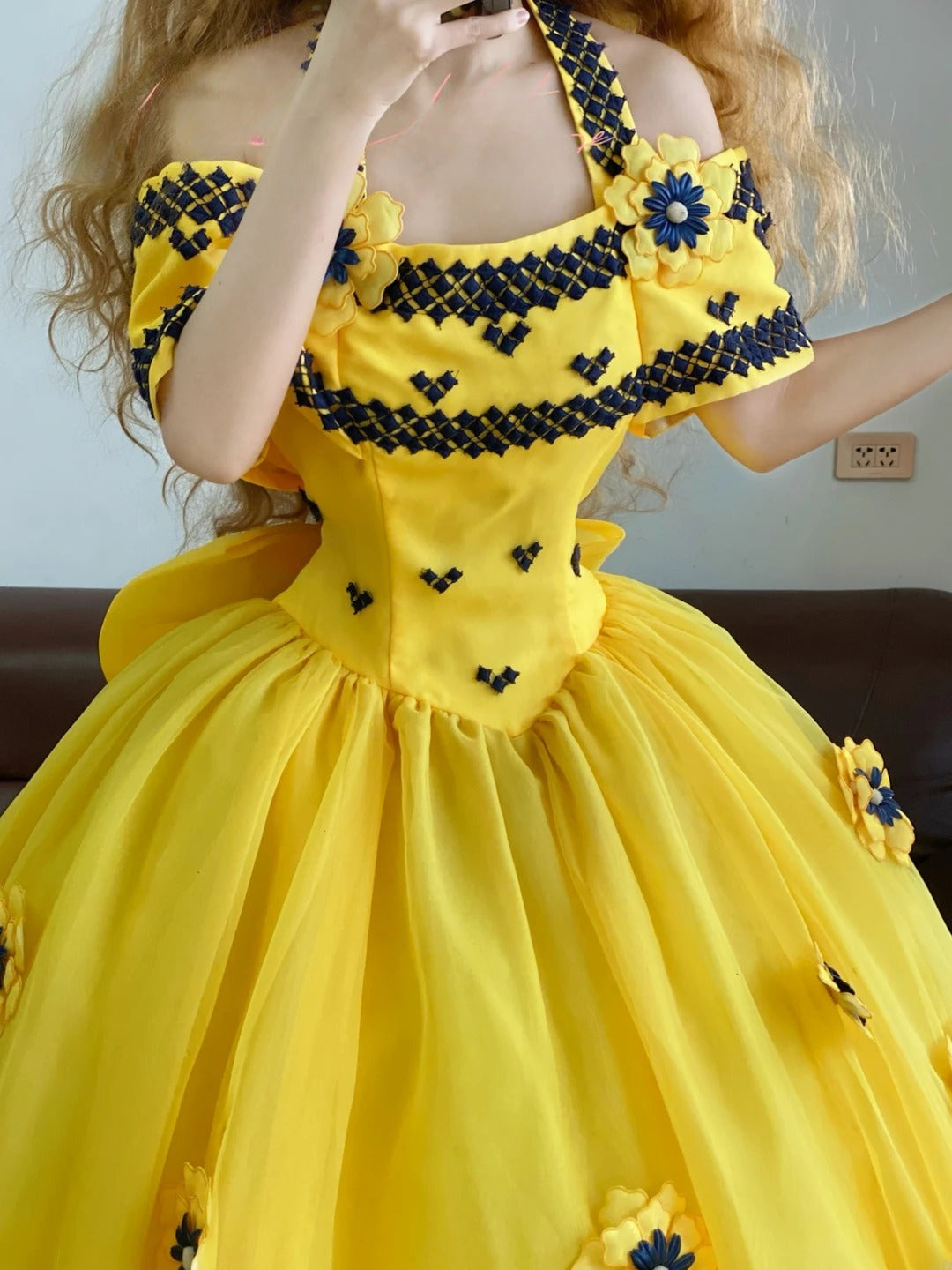 Quinceanera Dress Yellow Halter With 3D Flowers Long Ball Gown Sweet 15 Gown RB9255