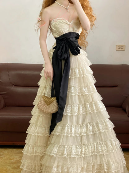 Prom Dress Elegant A Line Sweetheart Champagne Lace Floor Length Formal Evening Gown for Women Graduation Party RB9256