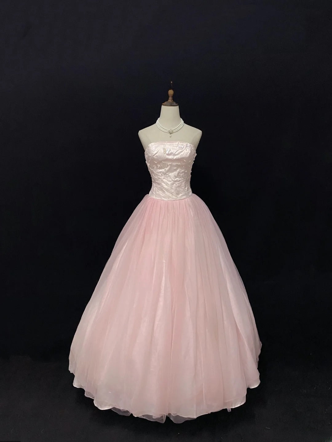 Cute Ball Gowns Strapless Tulle Pink Poofy Long With Beading Quince Dress Sweet 16 inspo Quinceanera Dresses Vestidos De 15 anos RB7669
