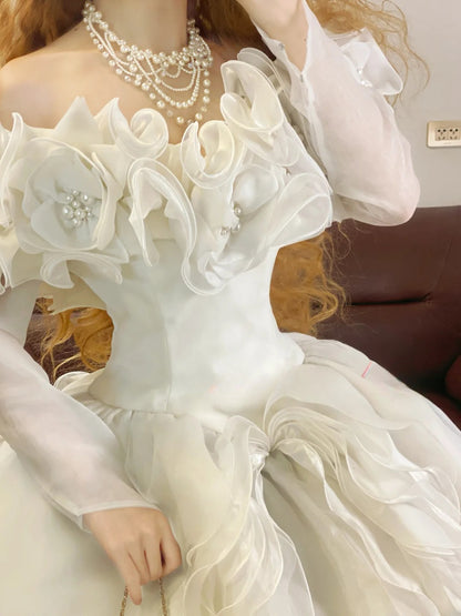 Elegant Floor Length Wedding Dress Classic White Ball Gown With Long Sleeves Bridal Gown for Big Day RB9260