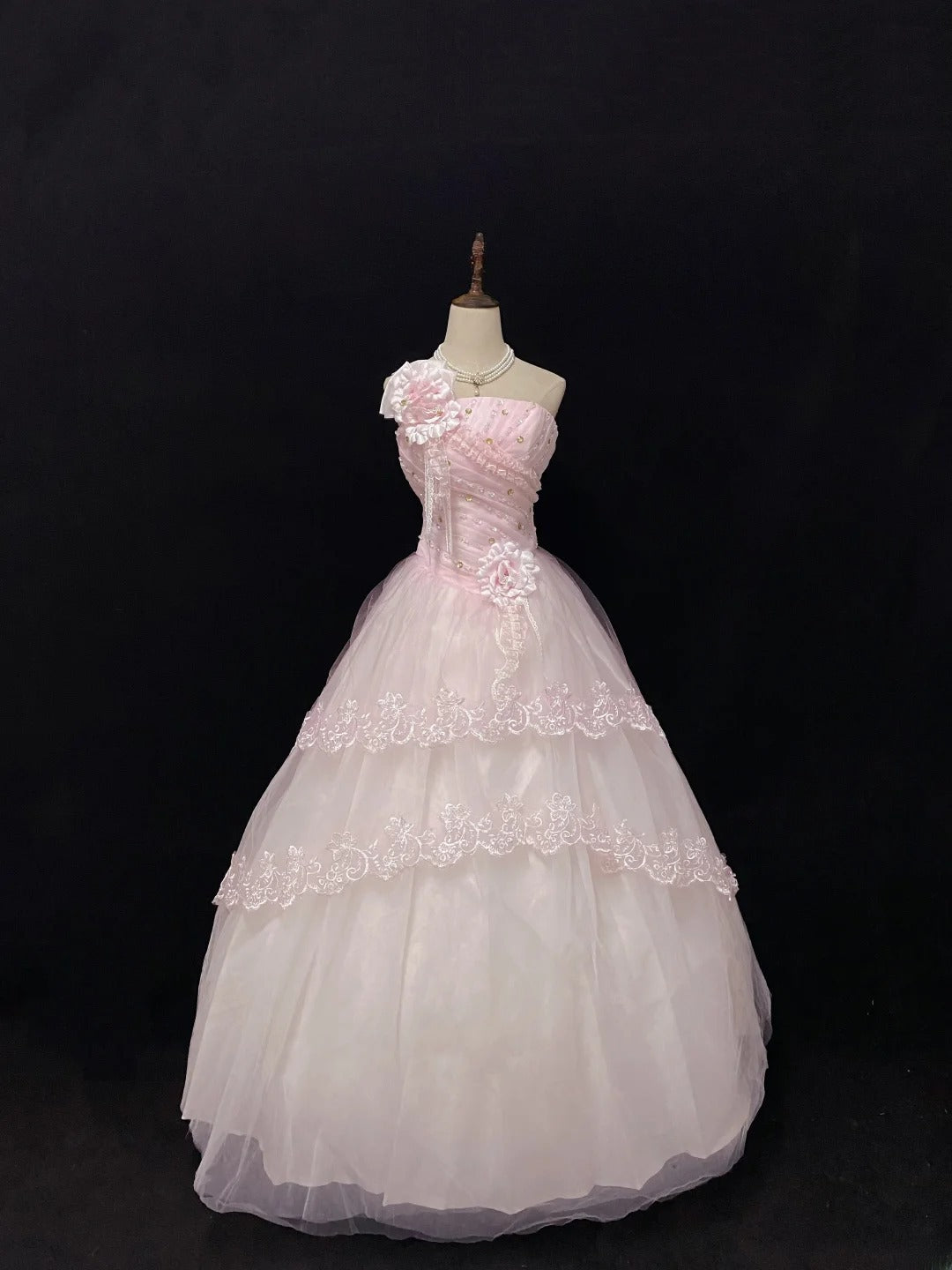 Ethereal Prom Dress Ball Gowns Strapless Pink Tulle Poofy Basque Waist Long With 3D Flowers Veil Quince Dress inspo Quinceanera Dresses Vestidos De 15 anos RB7724