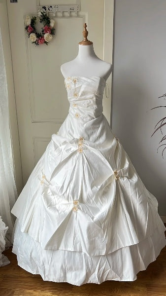 Sweet 15 Quinceanera Dress Ball Gown Strapless White With Appliques Long 16th Birthday Outfits RC0613
