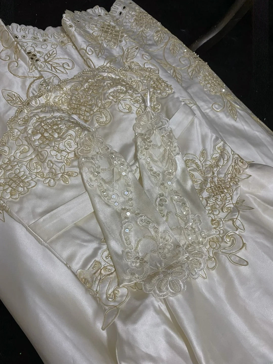 Vintage A Line Strapless Ivory With Appliqued Lace Brides Gown Bridal Dress Wedding Dresses Style RB7726