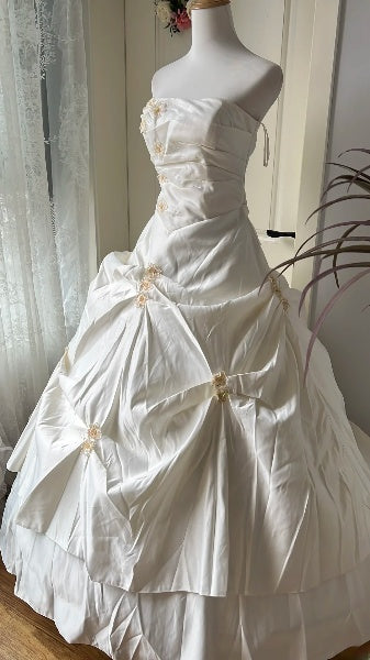 Sweet 15 Quinceanera Dress Ball Gown Strapless White With Appliques Long 16th Birthday Outfits RC0613