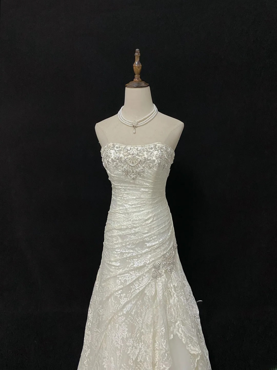 Vintage Mermaid Strapless Ivory With Appliqued Lace Beading Brides Gown Bridal Dress Wedding Dresses Style RB7727