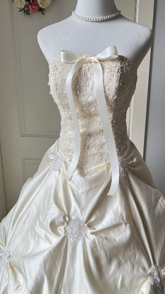 Sweet 15 Quinceanera Dress Ball Gown Strapless White With Appliques Long 16th Birthday Outfits RC0615