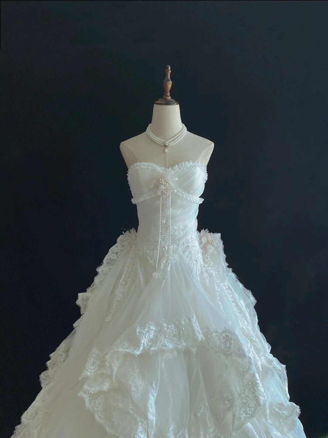 Vintage 80s Ball Gown Sweetheart White Tulle With Appliqued Lace Tiered Brides Gown Bridal Dress Wedding Dresses RB7730