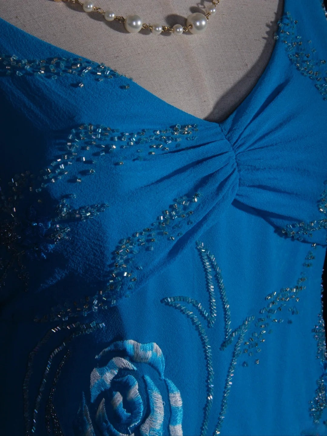 Vintage Meerjungfrauen-Abendkleid mit Spaghettiträgern, unregelmäßigem Schnitt, Perlenstickerei am Oberteil und Chiffon-Oberteil – ein beeindruckendes Outfit für den 20. Geburtstag, formelles Abendkleid AS281