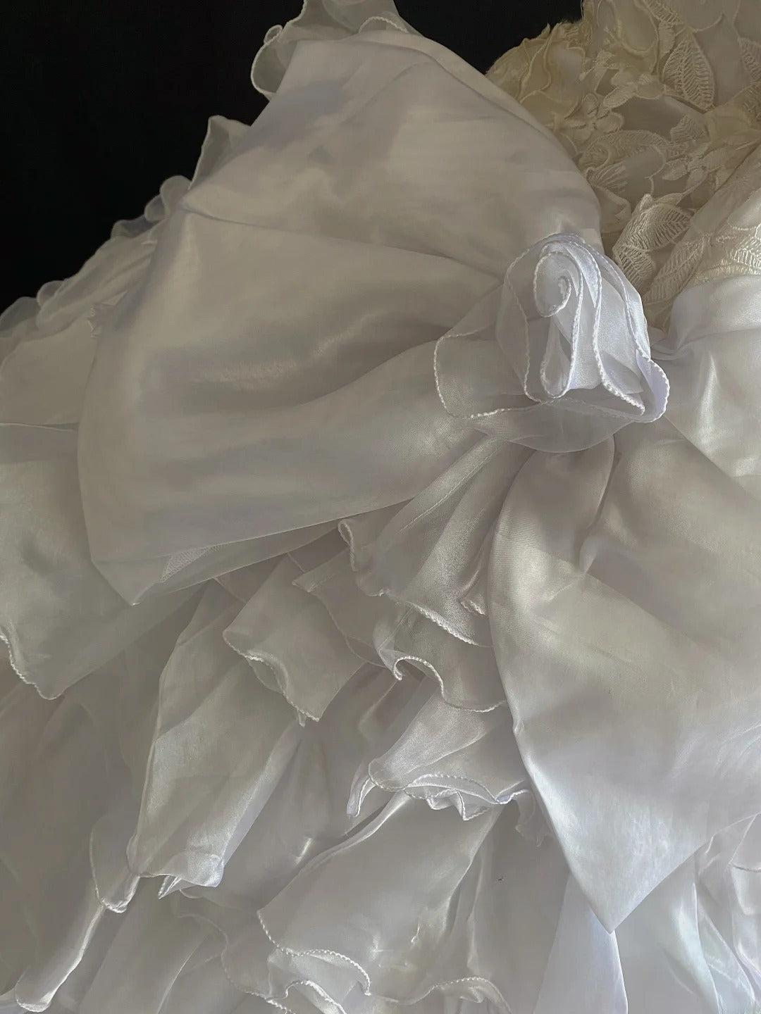 Vintage 80s Ball Gown Off The Shoulder White Tulle With Lace Tea Length Tiered Brides Gown Bridal Dress Wedding Dresses RB7731