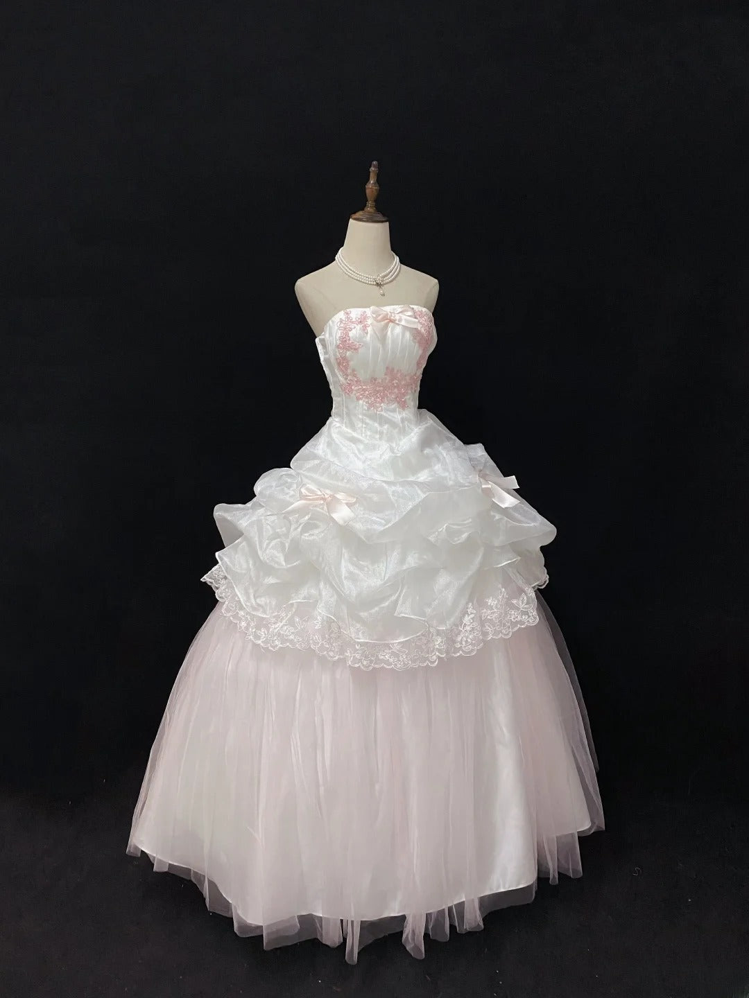 Ethereal Prom Ball Gowns Strapless Pink Tulle Poofy Long With Tiered Layers Quince Dress inspo Quinceanera Dresses Vestidos De 15 anos RB7732