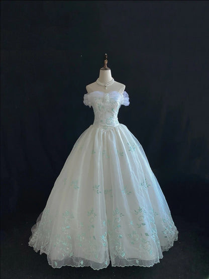 Ethereal Prom Ball Gowns Off The Shoulder Tulle Poofy Long With Embroidery Quince Dress inspo Quinceanera Dresses Vestidos De 15 anos RB7734