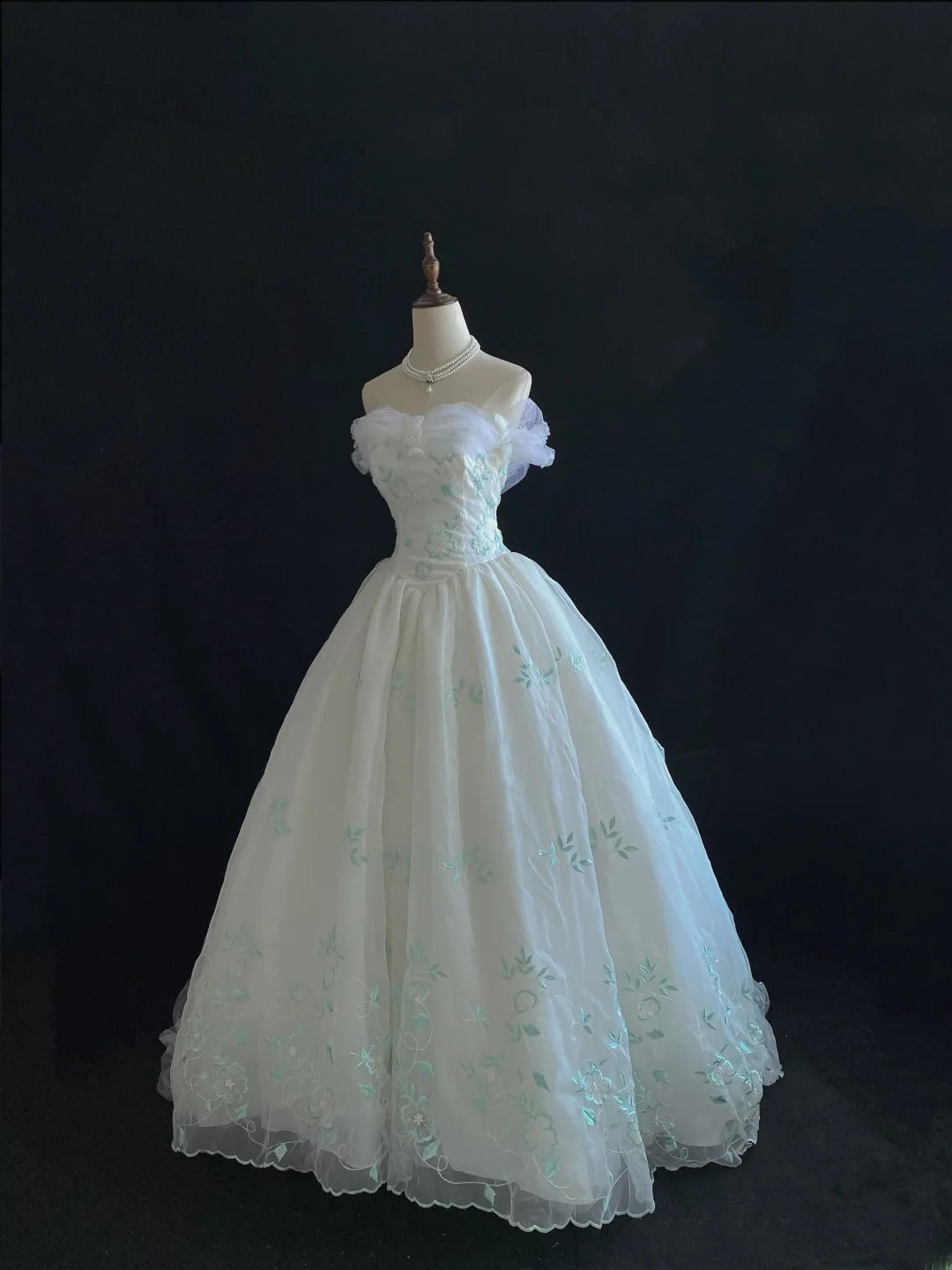Ethereal Prom Ball Gowns Off The Shoulder Tulle Poofy Long With Embroidery Quince Dress inspo Quinceanera Dresses Vestidos De 15 anos RB7734