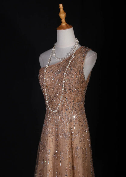 Retro-90er-Jahre-A-Linien-Abendkleid aus champagnerfarbenem Tüll mit Perlenbesatz und One-Shoulder-Ausschnitt – Inspiration für den 18. Geburtstag – Abendkleid AS290