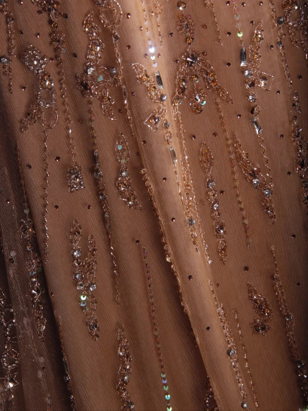 Retro-90er-Jahre-A-Linien-Abendkleid aus champagnerfarbenem Tüll mit Perlenbesatz und One-Shoulder-Ausschnitt – Inspiration für den 18. Geburtstag – Abendkleid AS290