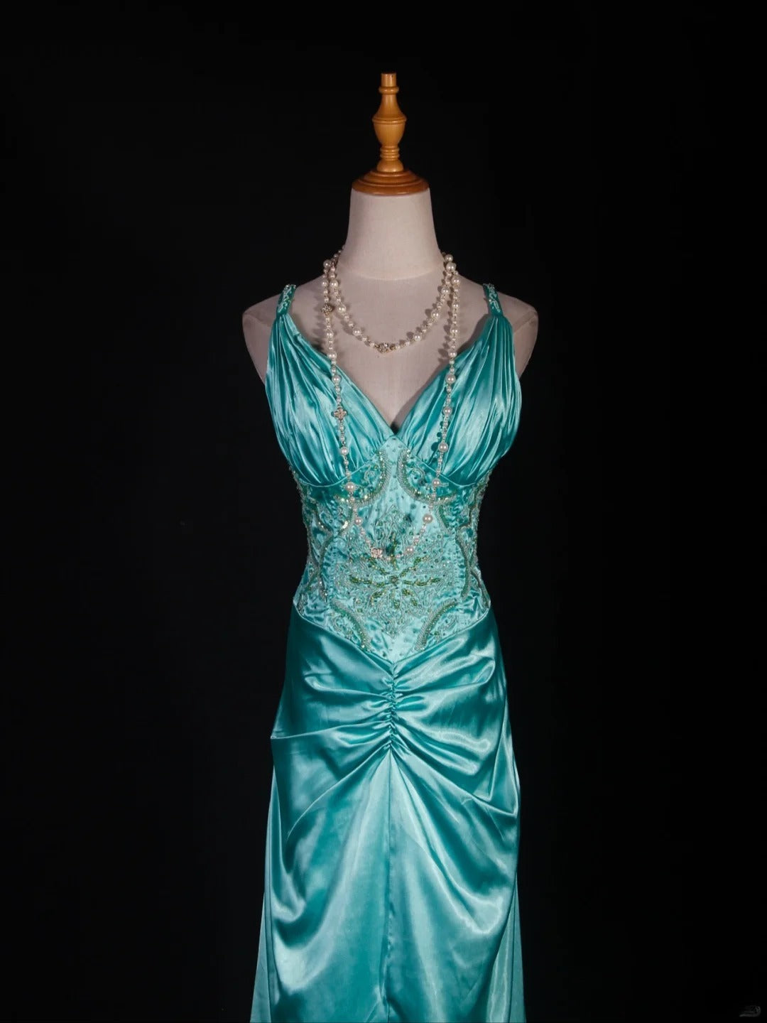 Vintage Meerjungfrauen-Kleid mit Spaghettiträgern, tiffanyblauem Satin, Schlitz, Perlenbesatz am Oberteil, langes Ballkleid, beeindruckendes Outfit zum 18. Geburtstag, formelles Abendkleid AS292