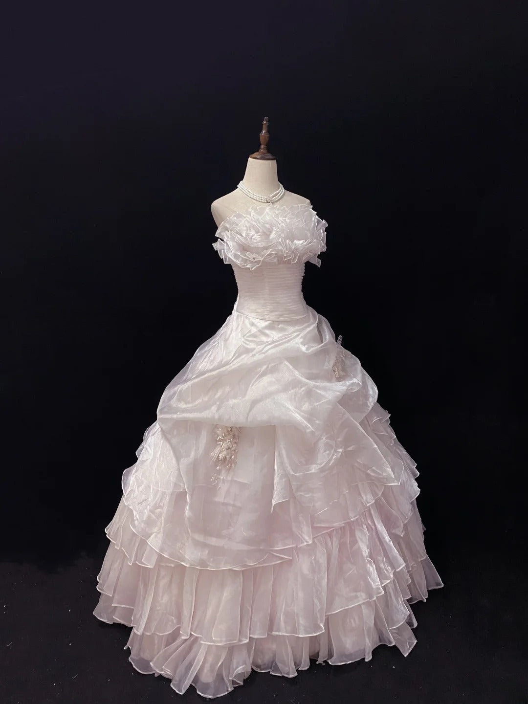 Cute Ball Gowns Strapless Light Pink Organza Poofy Long With Tiered Layers Quince Dress inspo Quinceanera Dresses Vestidos De 16 anos RB7743