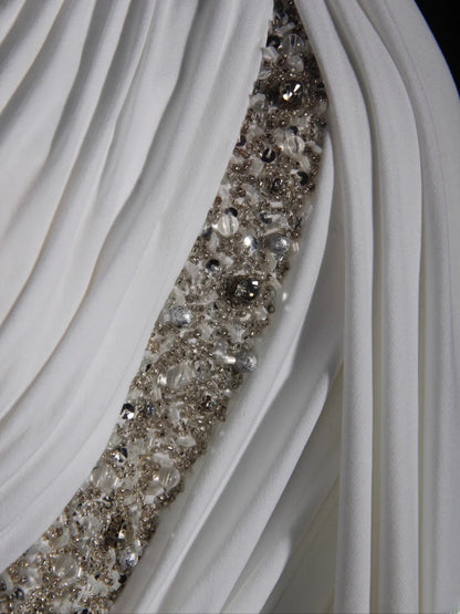 Retro-Etui-Kleid im 90er-Jahre-Stil aus weißem Chiffon mit Perlenbesatz und One-Shoulder-Ausschnitt – langes Ballkleid, Inspiration für den 18. Geburtstag, formelles Abendkleid AS293