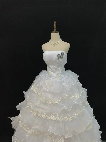 Cute Ball Gowns Strapless White Organza Poofy Long With Tiered Layers Lace Quince Dress inspo Quinceanera Dresses Vestidos De 16 anos RB7744