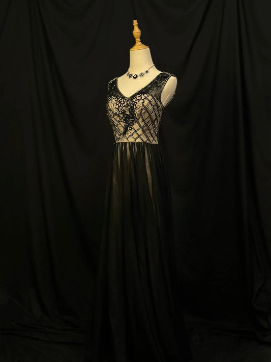 Vintage 70s Prom Dresses A Line V Neckline Black Tulle Satin With Crystals Party Gown Formal Outfits RB6136
