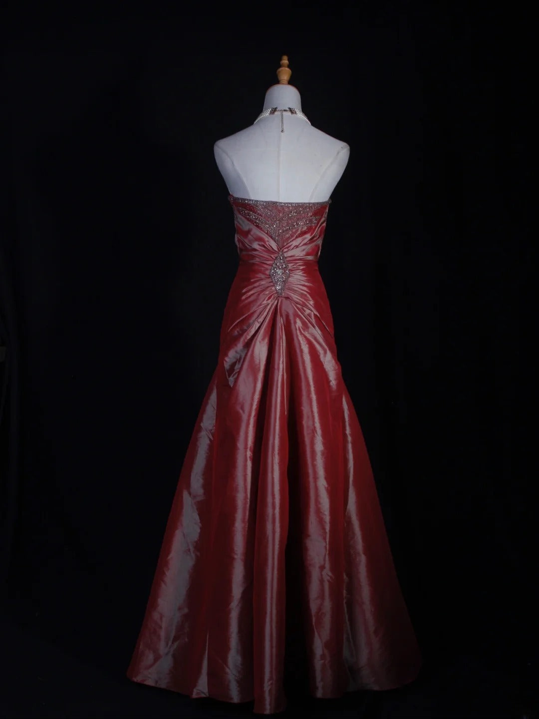 Robe de bal longue sirène rétro années 60 en taffetas rose sans bretelles avec corsage orné de perles argentées - Inspiration pour une tenue de 22e anniversaire - Robe de soirée AS299