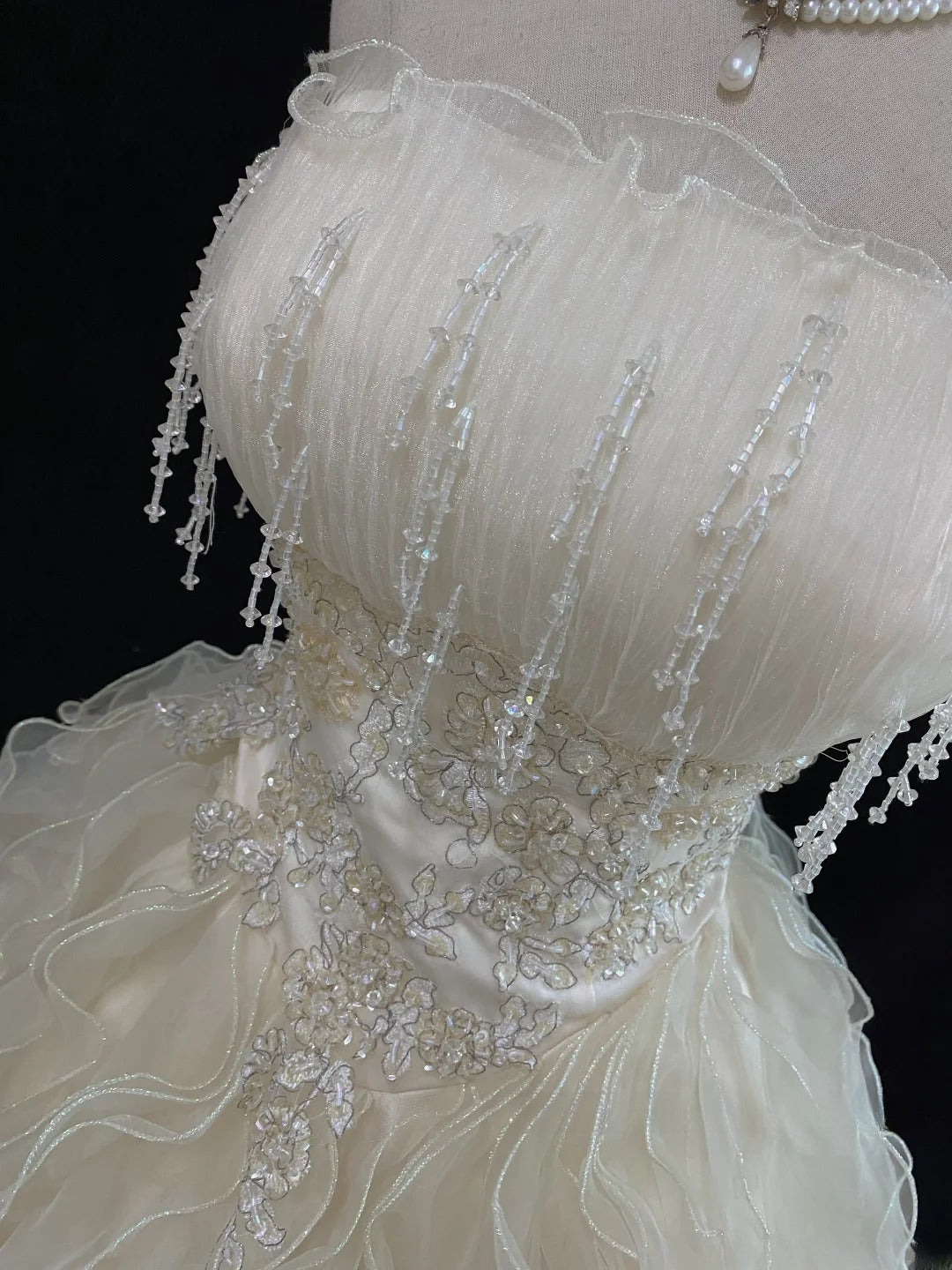 Cute Ball Gowns Strapless Ivory Tulle Sleeveless Poofy Long With Tiered Layers Quince Dress inspo Quinceanera Dresses Vestidos De 16 anos RB7749