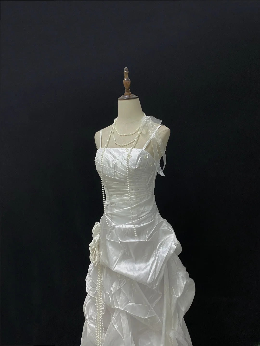 Beautiful A Line Spaghetti Straps Taffeta With Long Taffeta Groom Bride Gown Bridal Dress Modest Wedding Dresses RB7752