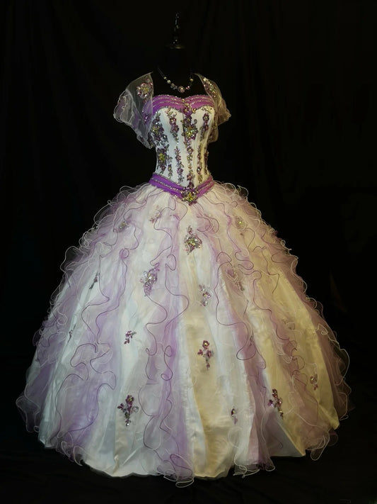 Pretty Ball Gown Strapless Lilac Tulle With Jacket Fitted Corset Back Long 15 Quinceanera Dresses Photo Ideas Formal Outfit RB6142