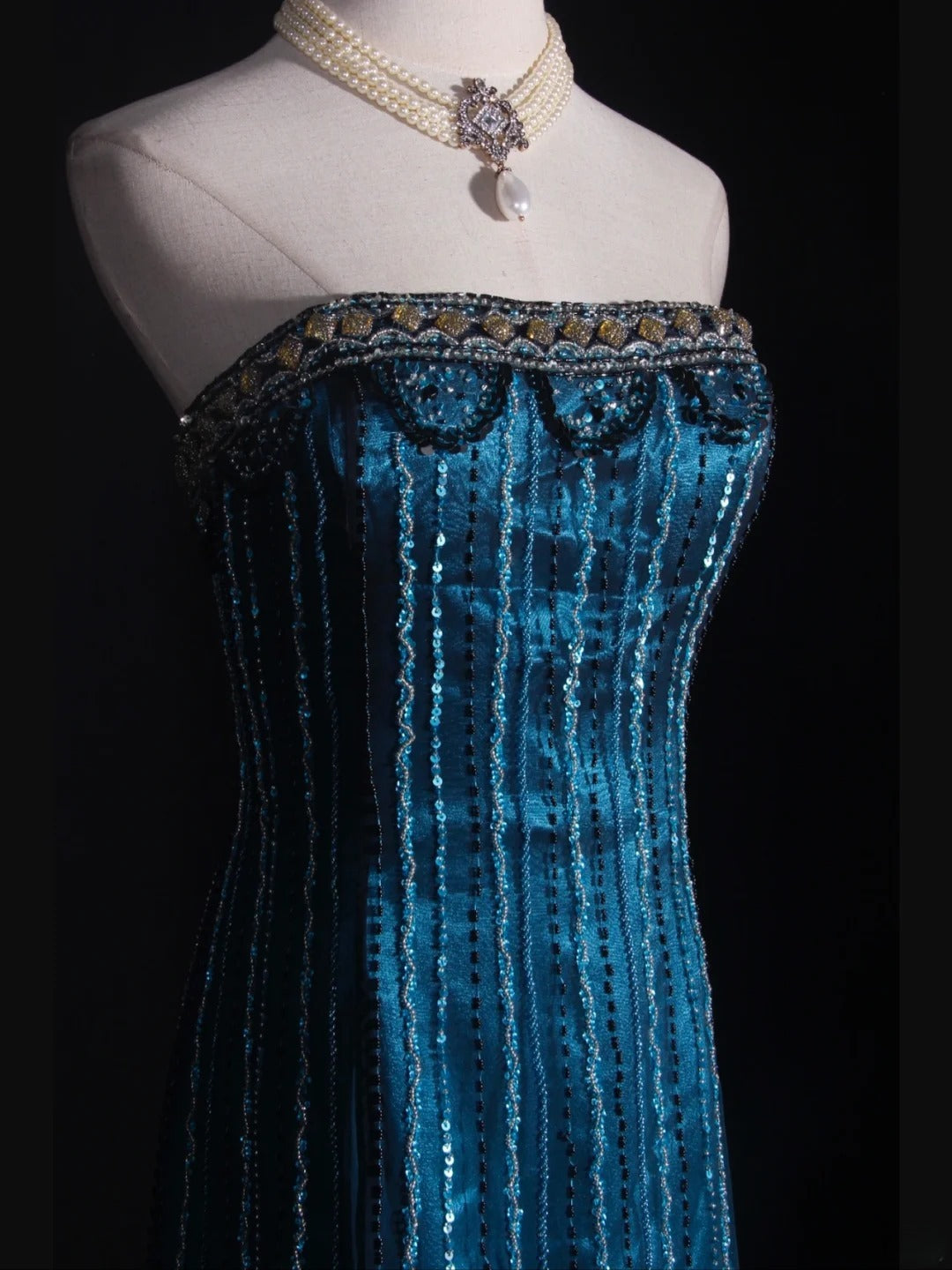 Retro-Meerjungfrauenkleid im Stil der 1950er Jahre: Trägerloses, blaues Chiffonkleid mit Strassbesatz am Oberteil, langes Ballkleid, Inspiration für den 22. Geburtstag, formelles Abendkleid AS305