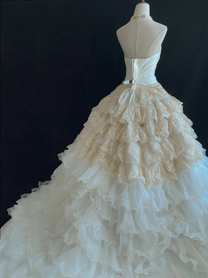 Vintage 70s Ball Gown Strapless Ivory Tulle Gold Lace Sweep Train With Tiered Layers Brides Gown Bridal Dress Wedding Dresses RB7755