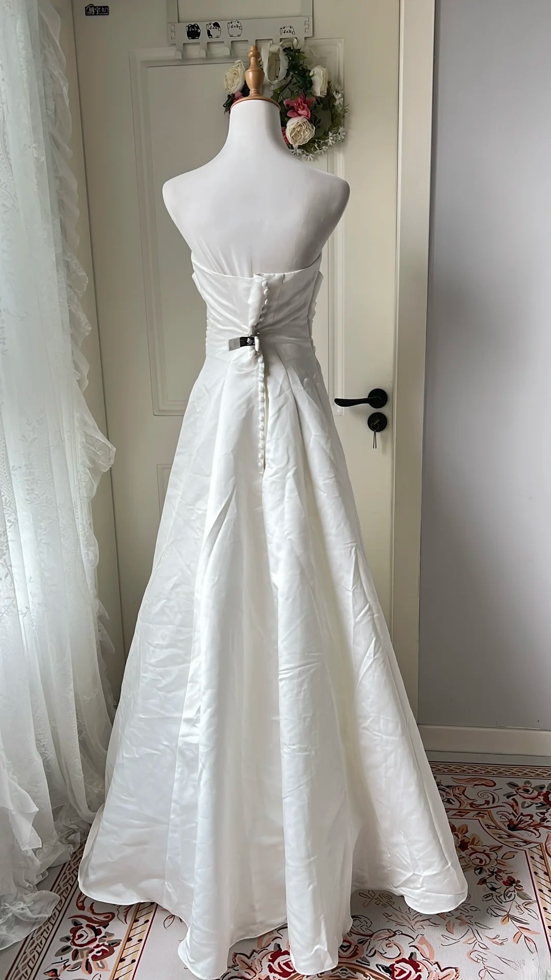 Timeless Wedding Dress Ball Gown Strapless Satin White Tulle With Lace Long Bridal Gown RC0647
