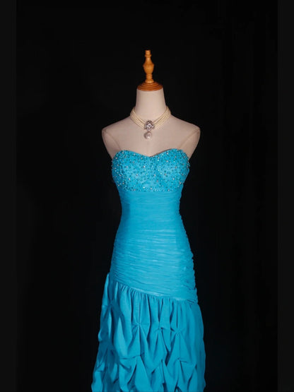 Retro-Etui-Kleid im 80er-Jahre-Stil aus blauem Chiffon mit Perlen und Lagenlook – Inspiration für den 22. Geburtstag – Abendkleid AS319