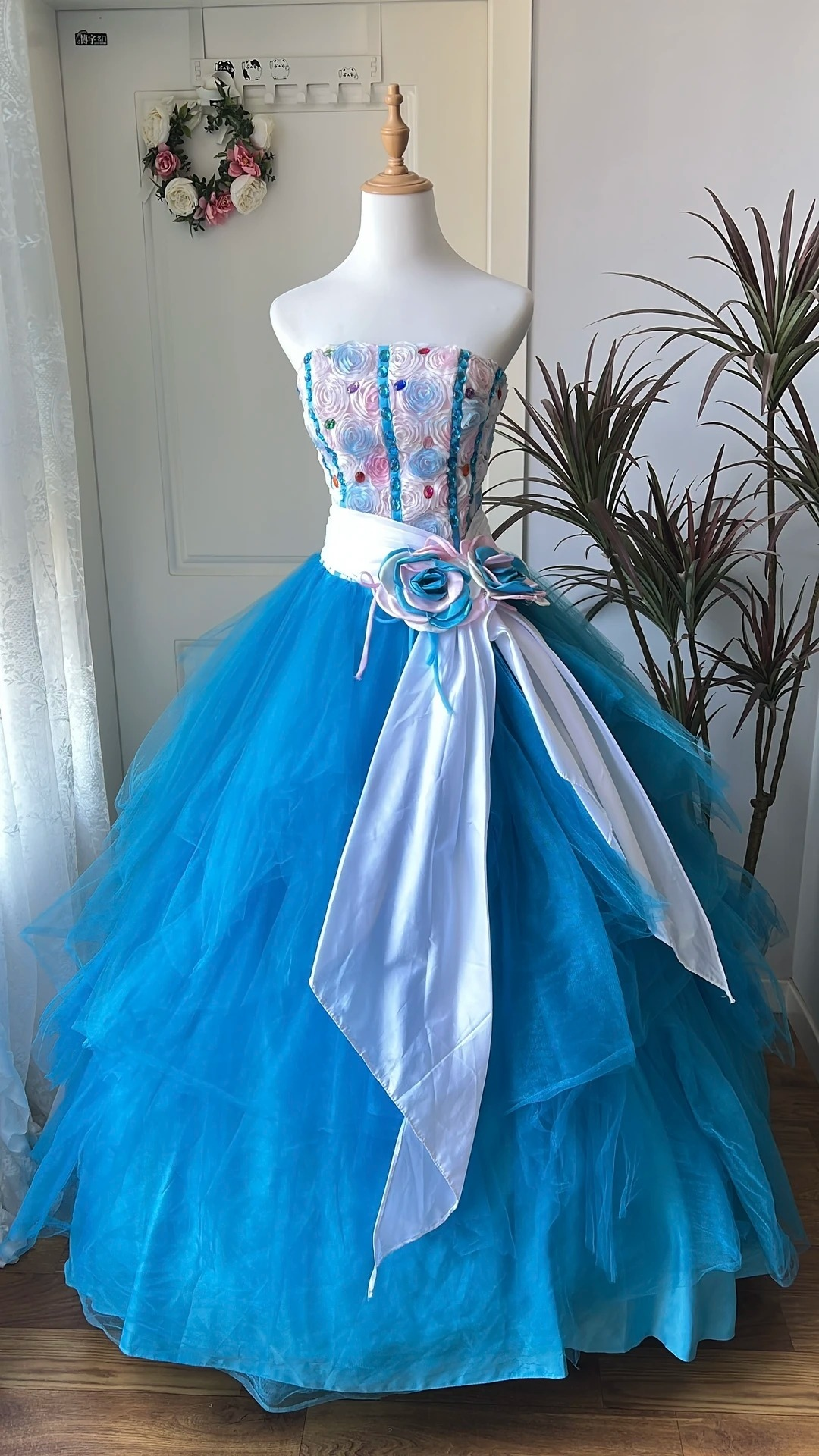 Sweet 15 Quinceanera Dress Ball Gown Strapless Blue Tulle With 3D Flowers Long 16th Birthday Outfits RC0651