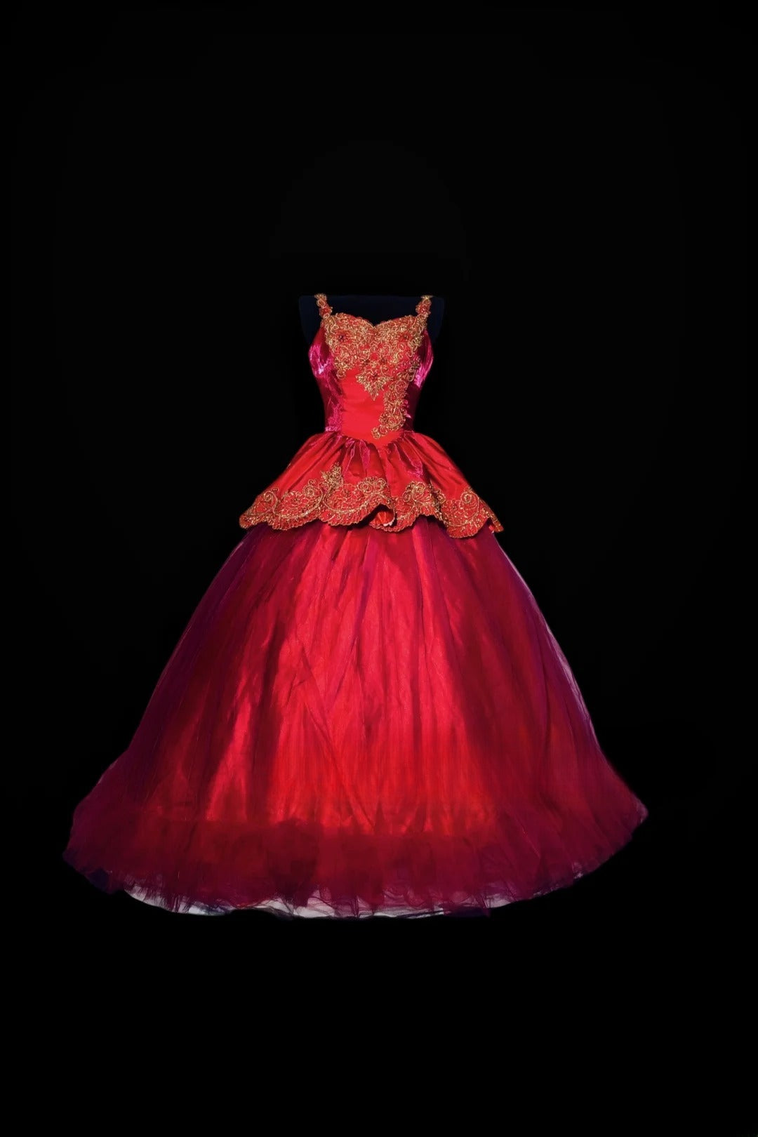 Tulle Sweet 16 Dress,Red Spaghetti Straps Lace Ball Gown Long Sweet Sixteen Party Gown RC0026