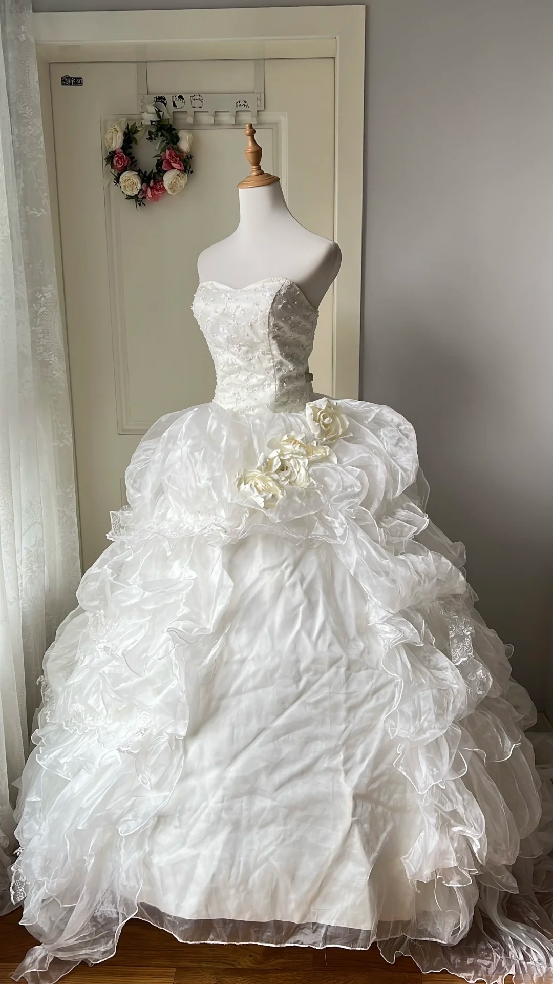 Timeless Wedding Dress Ball Gown Sweetheart Tulle White With Tiered Layers Long Bridal Gown RC0658