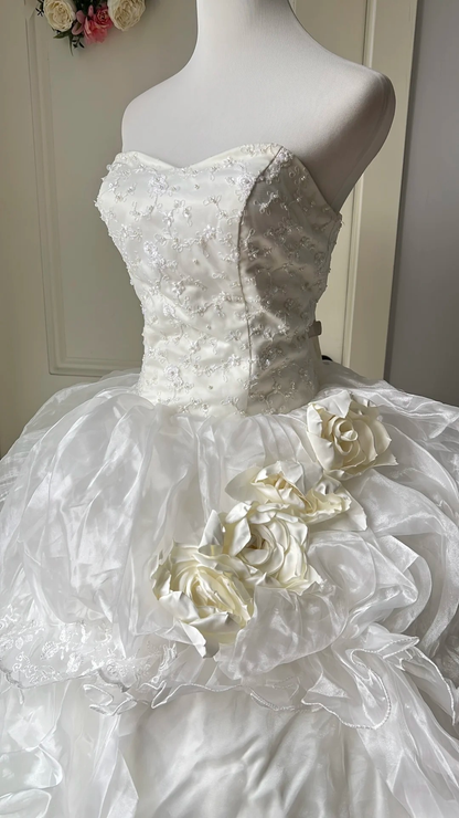 Timeless Wedding Dress Ball Gown Sweetheart Tulle White With Tiered Layers Long Bridal Gown RC0658