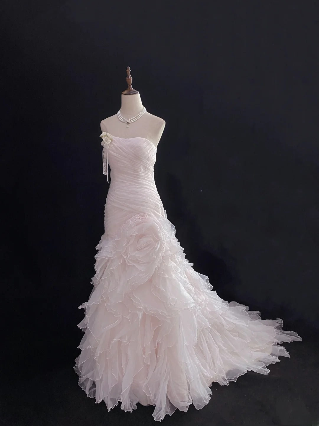 Modest Mermaid Strapless Pink Tulle With Ruffled Flowers Long Prom Dresses Formal Outfits Evening Night Dress RB7783