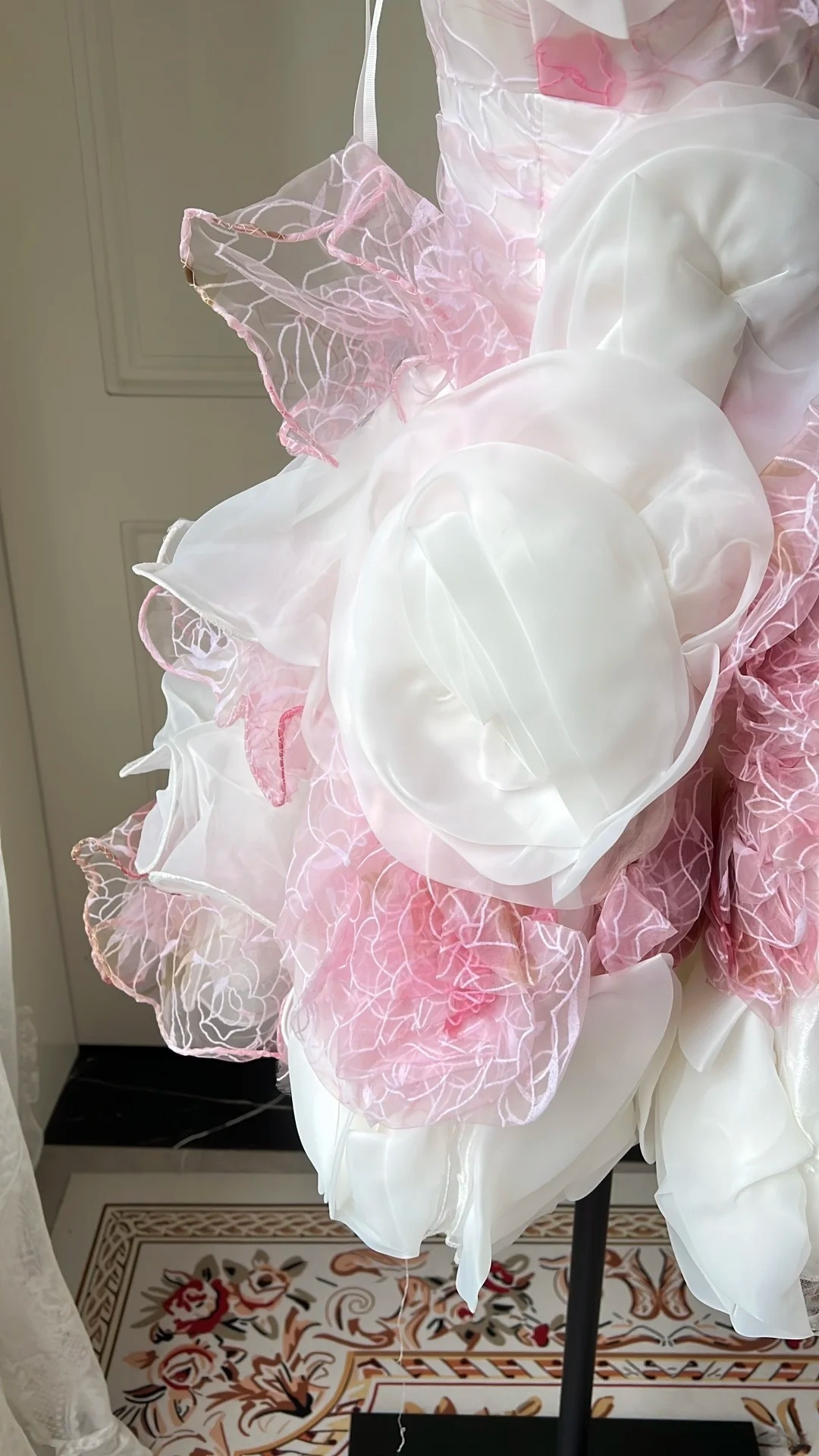 Cute Hoco Dress Ball Gown Strapless White Pink Short Floral Homecoming 17th Birthday Party Dress RC0662