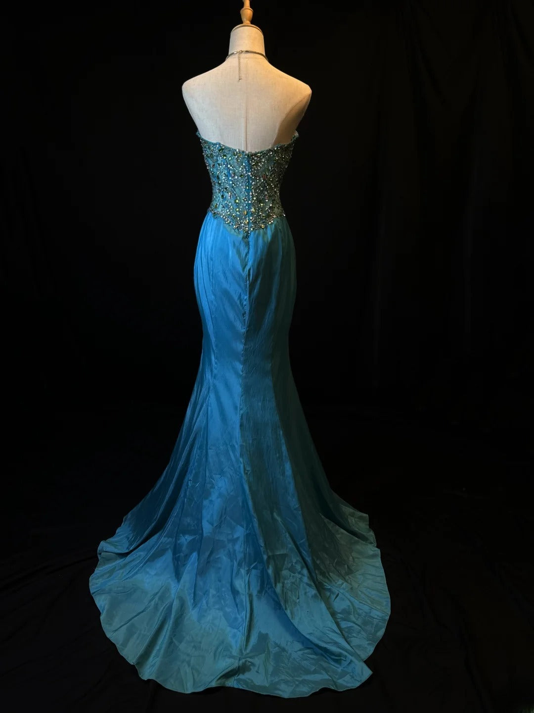 Vintage Prom Dresses Mermaid Sweetheart Blue Satin With Silver Beading Long Party Gown Formal Outfits RB6173