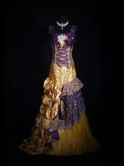 Vintage Meerjungfrauenkleid aus den 1970er Jahren mit eckigem Ausschnitt, goldfarbenem Oberteil und applizierten Perlen – Inspiration für ein langes Ballkleid zum 19. Geburtstag (AS338)