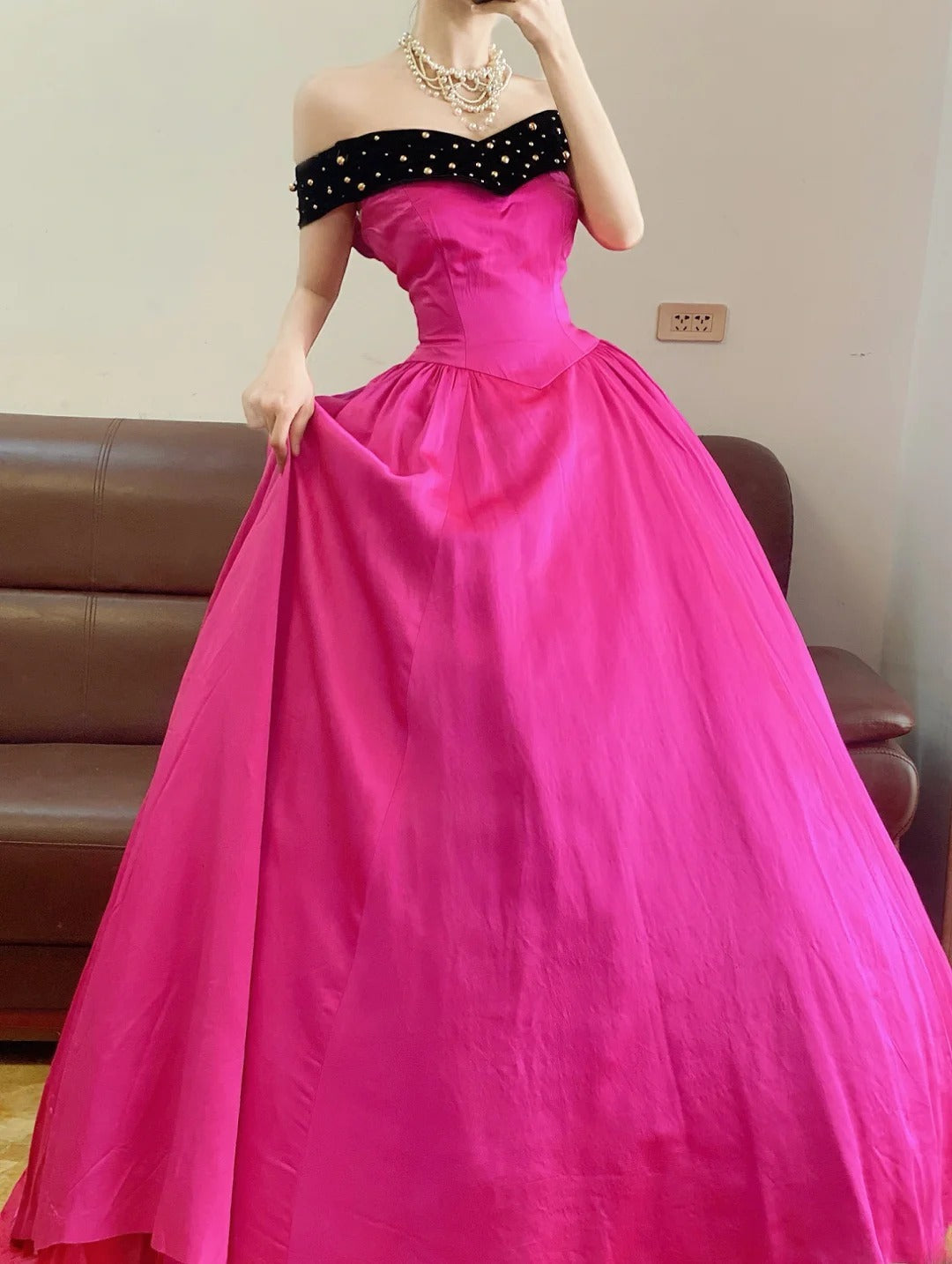 Prom Dress Elegant Ball Gown Off The Shoulder Hot Pink Formal Evening Gown for Graduation Party RB9385